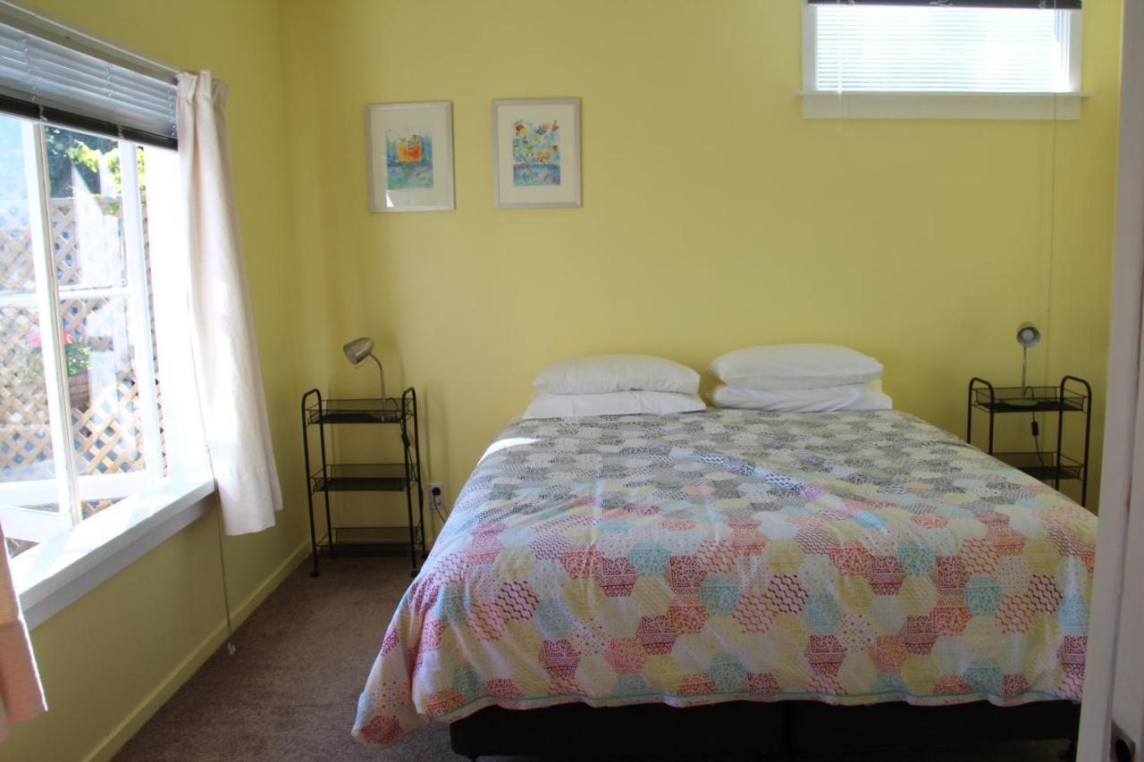 Laughing Fish Studio Appartement Mapua Buitenkant foto